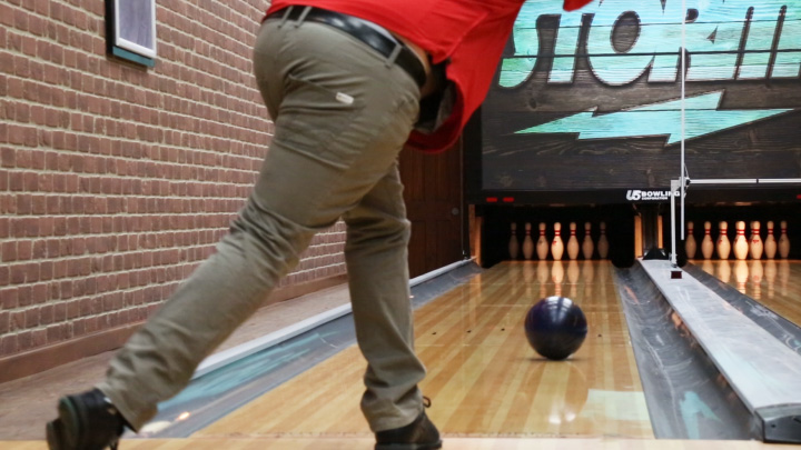 Storm Bowling Code X Bowling-Ball Bowling-Kugel High Performance Reaktiv mit viel Bogen auf viel Öl